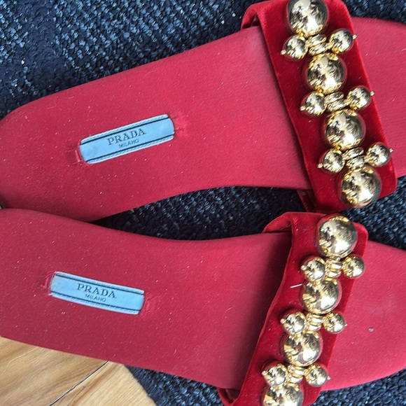 Authentic Prada slides - Picture 3 of 4